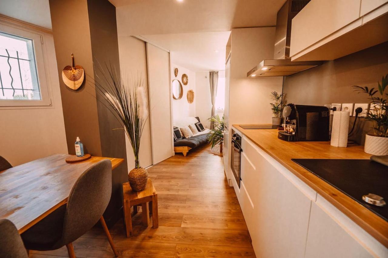 La Casa Bali Apartment Irigny Екстериор снимка